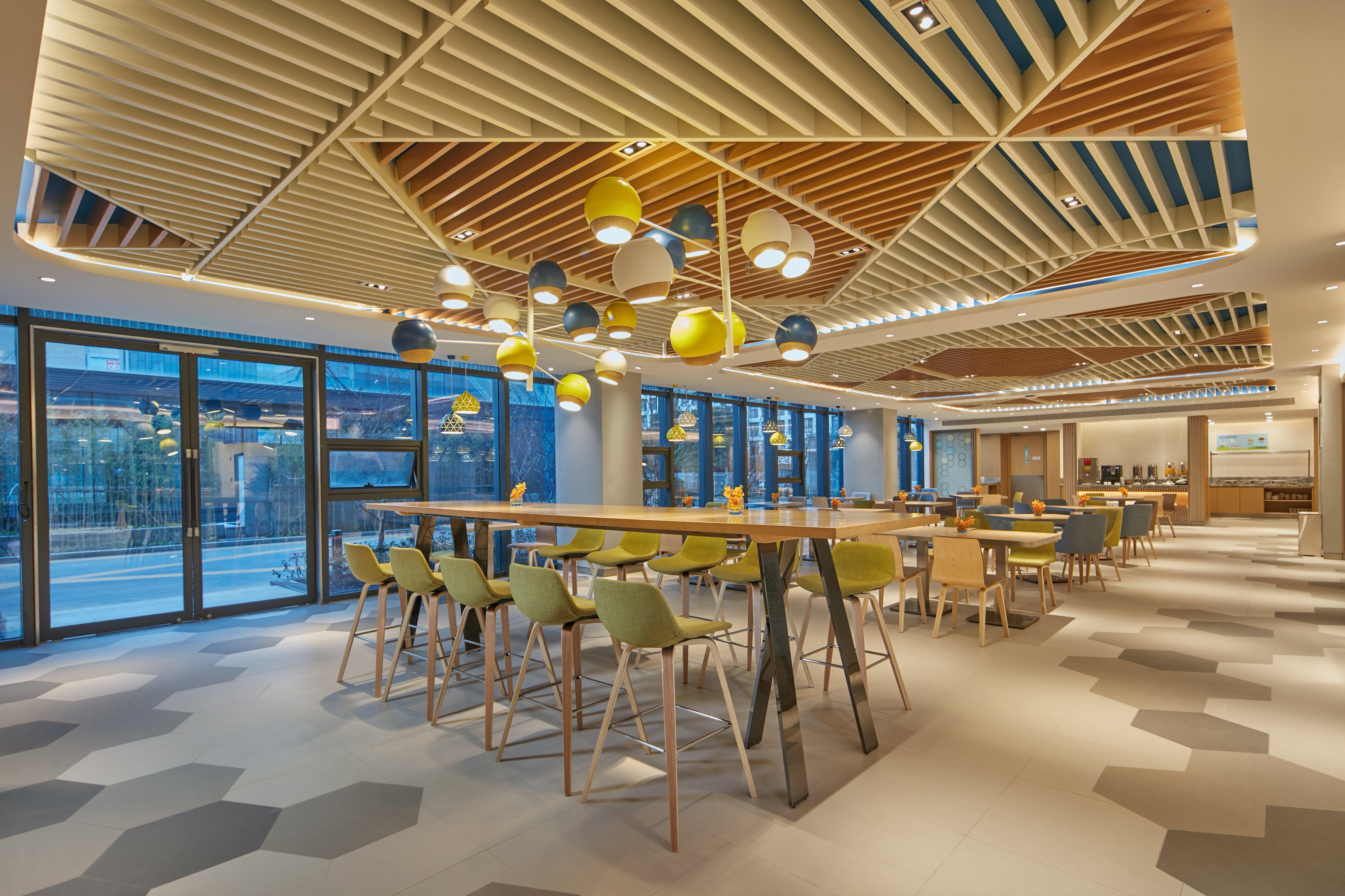 Holiday Inn Express Nantong Textile City By Ihg Esterno foto